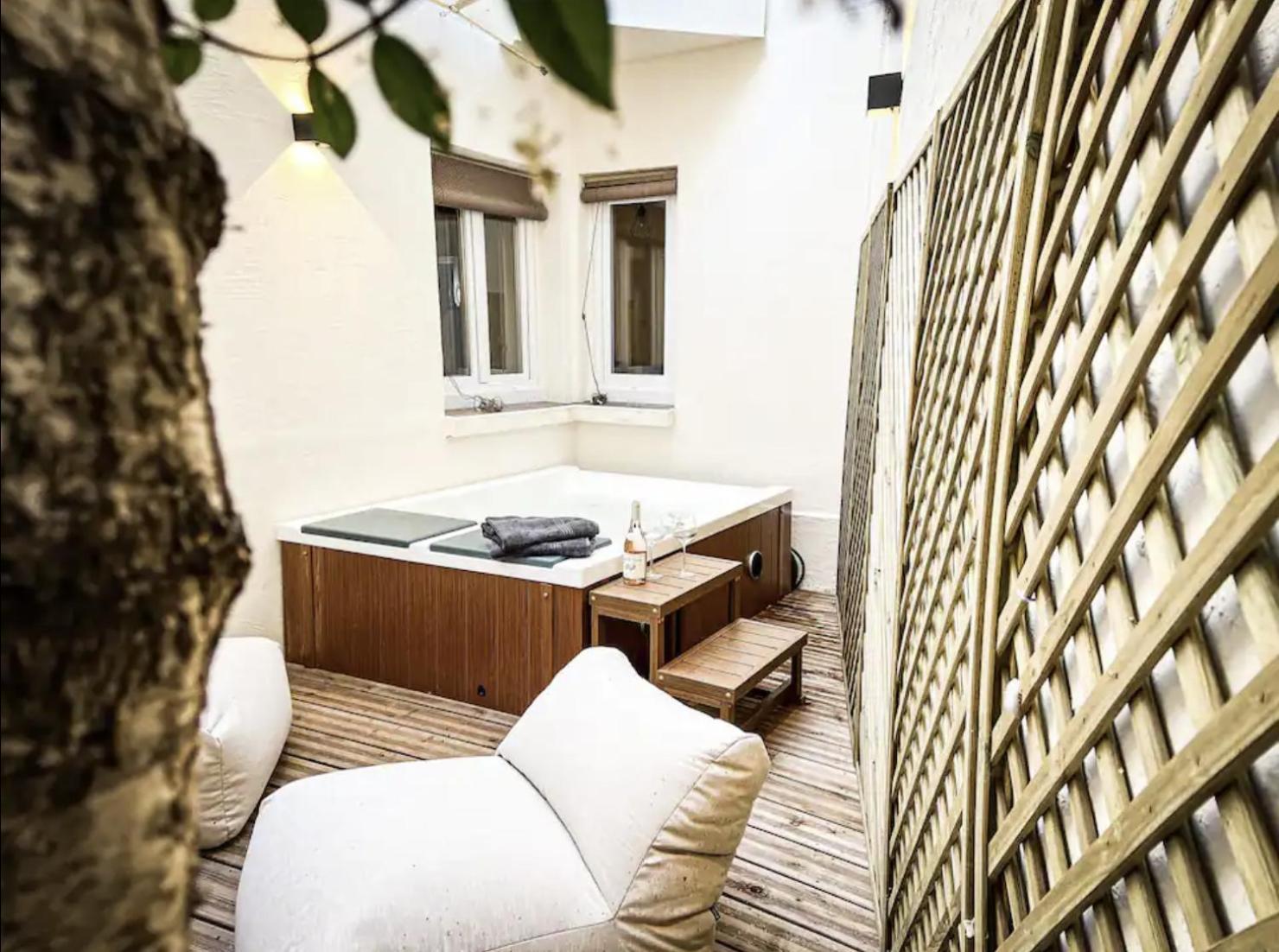 Apartment Luxueuse Avec Jardin Privatif Et Jacuzzi *